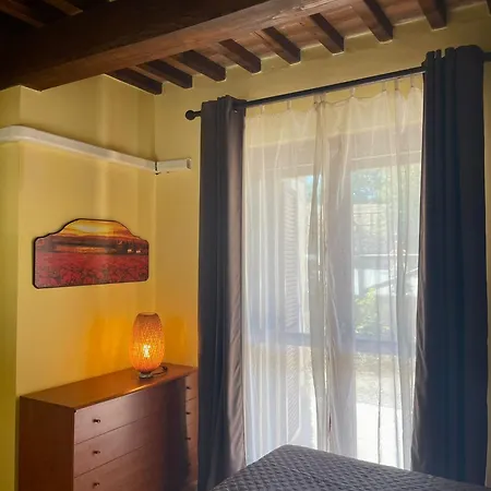 Apartman Saturnia House