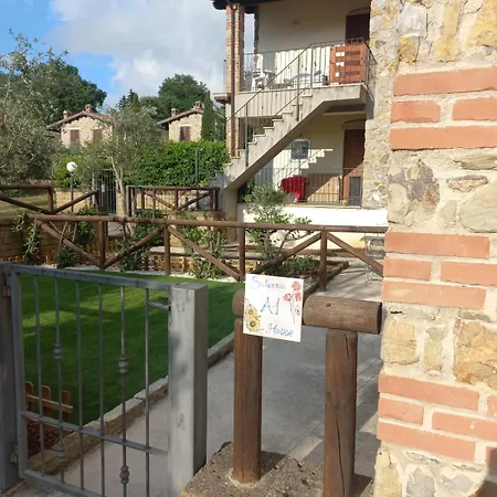 Saturnia House 아파트