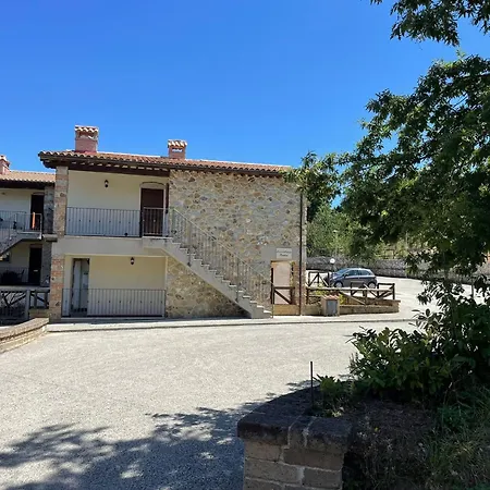 Saturnia House 아파트 포지오 무렐라