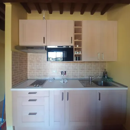 Saturnia House * 포지오 무렐라