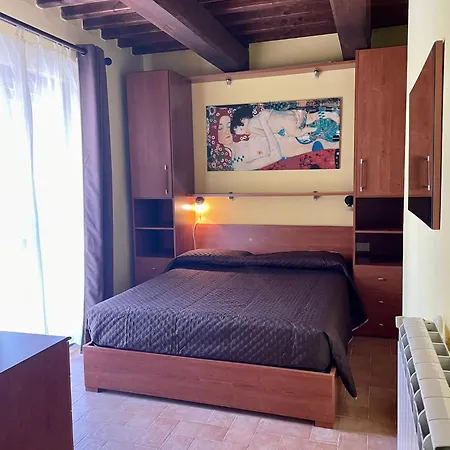 Saturnia House * 포지오 무렐라